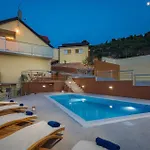 Holiday home Pet Friendly In Zatoglav *