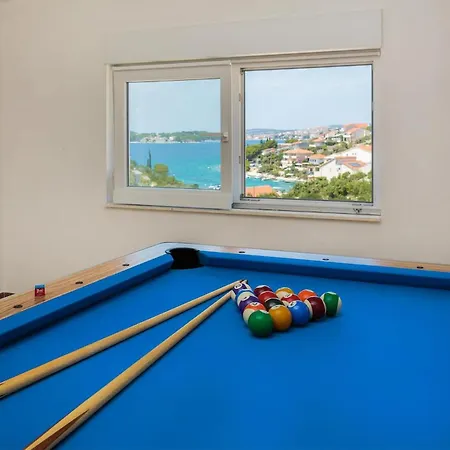 5 Bedroom Stunning In Zatoglav *