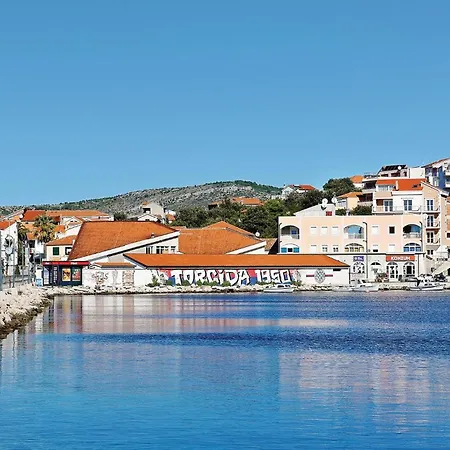 5 Bedroom Stunning In Zatoglav Nyaraló *