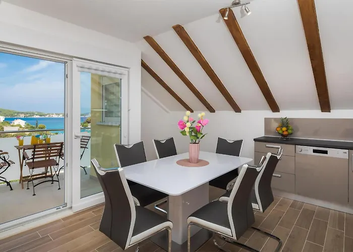 5 Bedroom Stunning In Zatoglav *